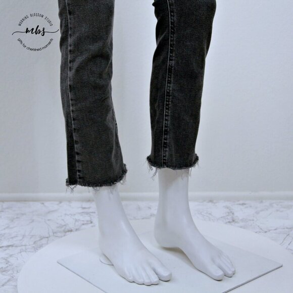 BDG Kick Flare High Rise‎ Cropped Jeans with Frayed Hems - Picture 5 of 9